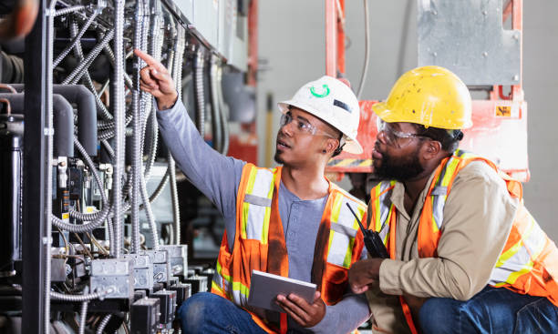 Best Affordable Emergency Electrician  in Woodson Terrace, MO
